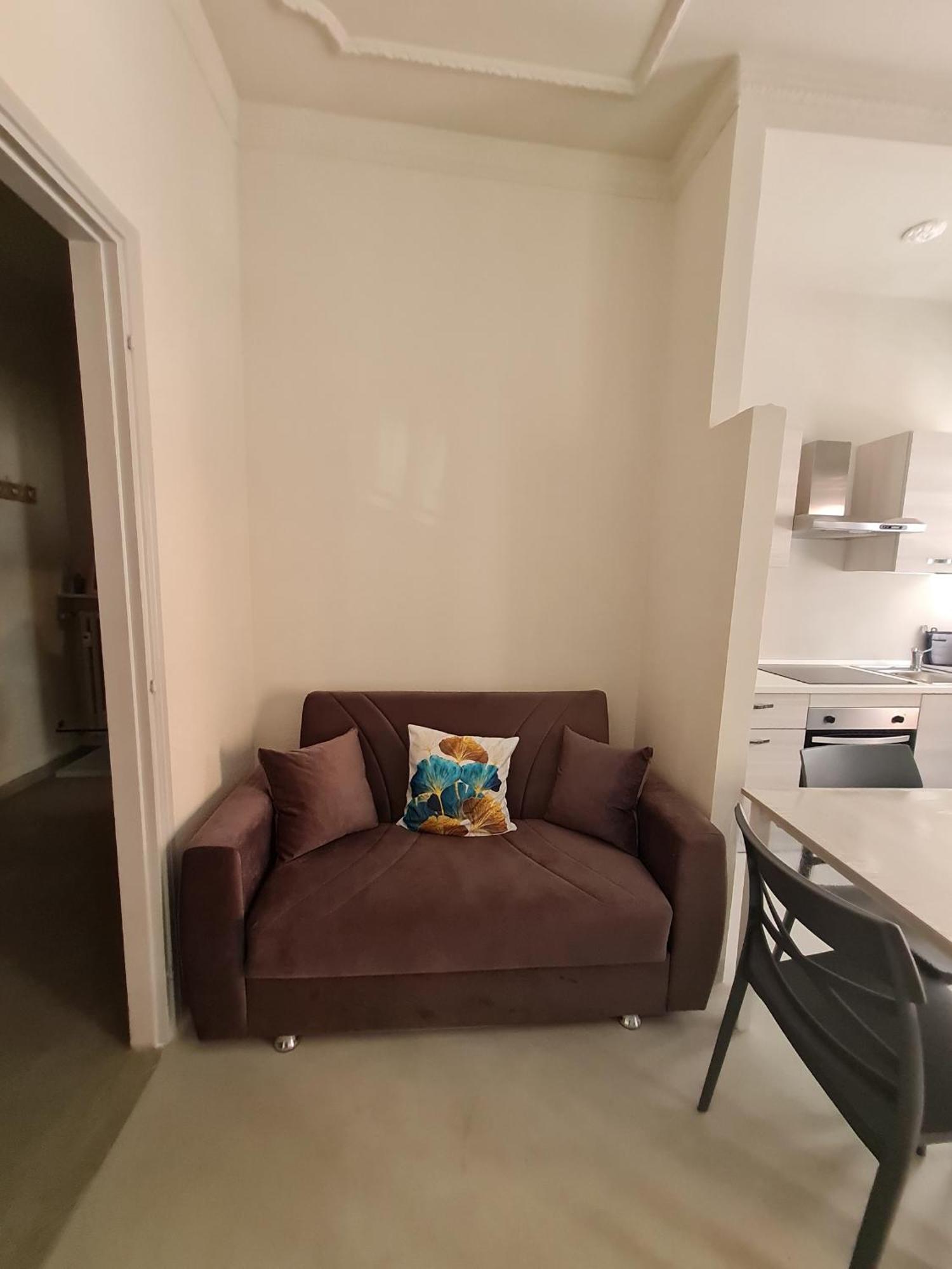 Casa Vacanza Il Tulipano Nichelino Exteriör bild
